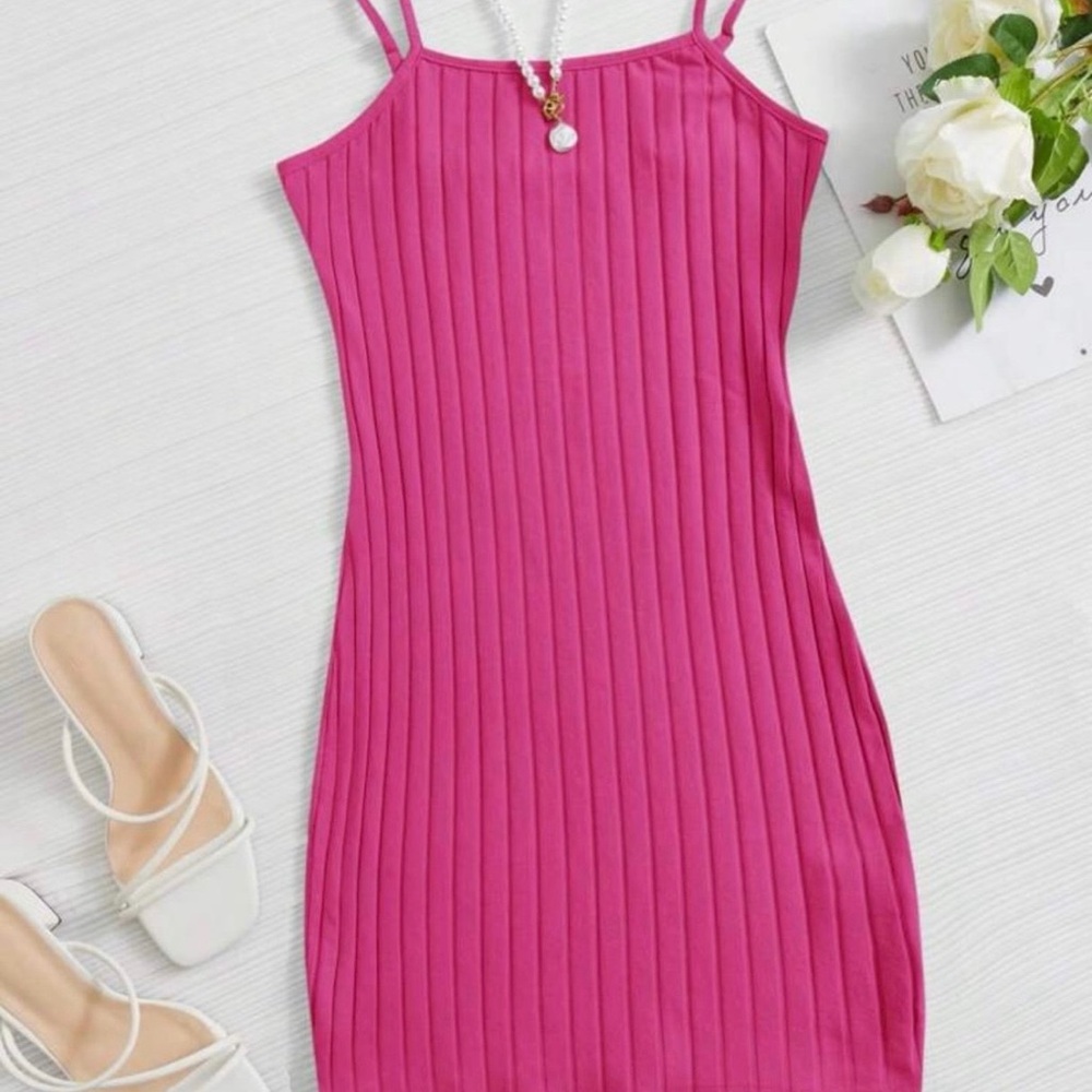 Elegant Pink Sleeveless Dress